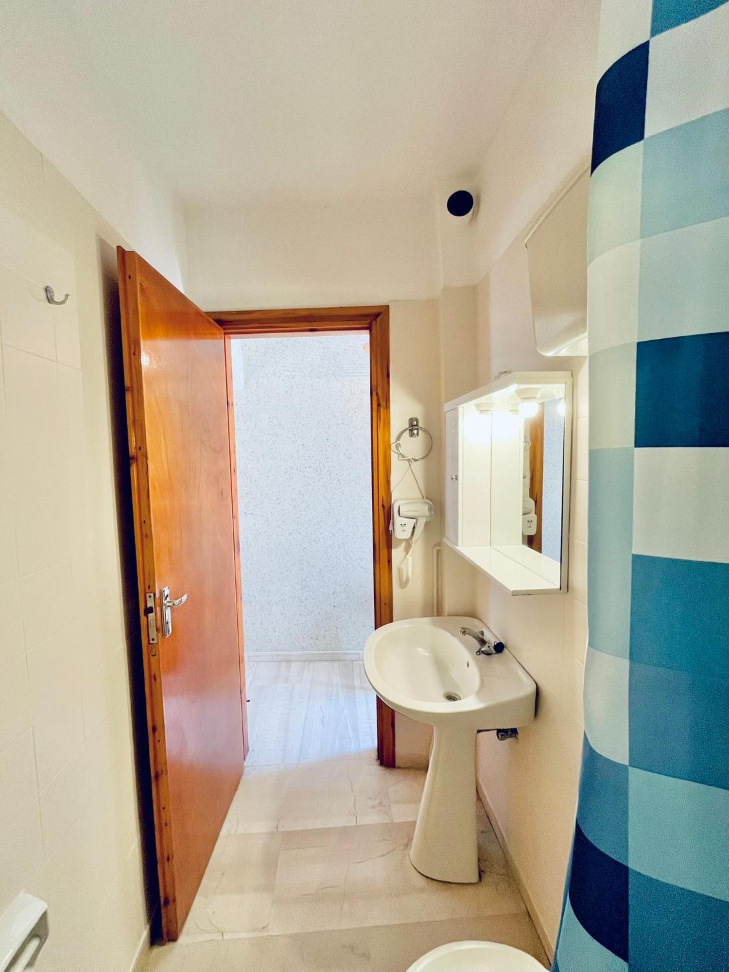 Oelia Rooms & Apartments Agia Marina  Экстерьер фото