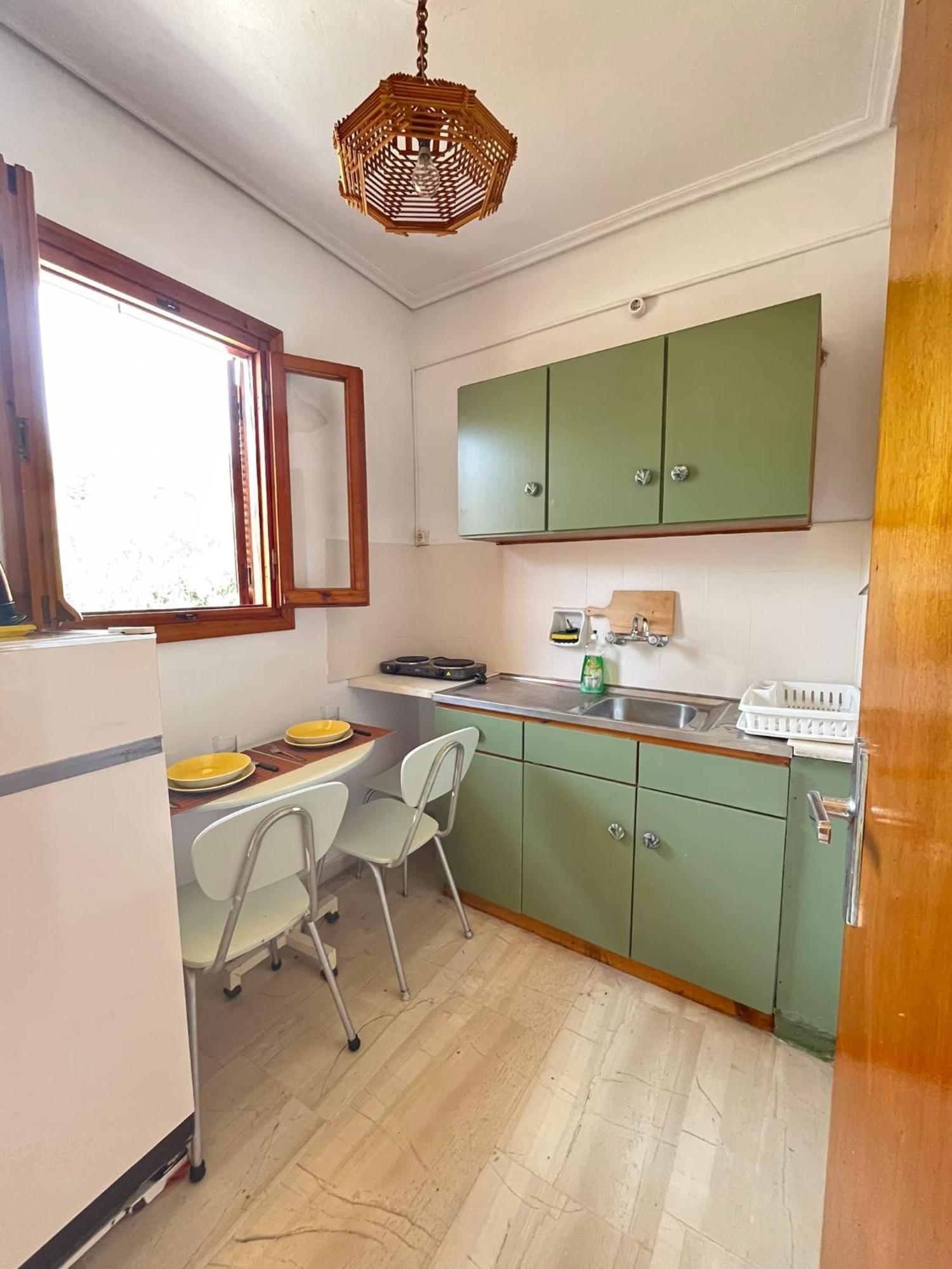 Oelia Rooms & Apartments Agia Marina  Экстерьер фото