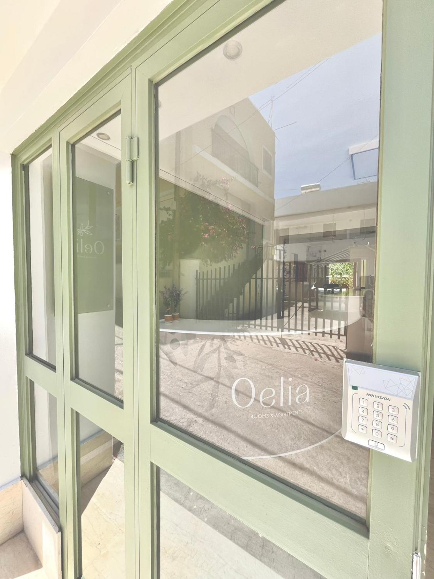 Oelia Rooms & Apartments Agia Marina  Экстерьер фото