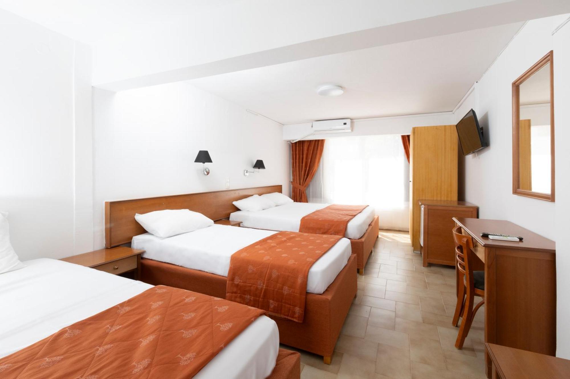 Oelia Rooms & Apartments Agia Marina  Экстерьер фото