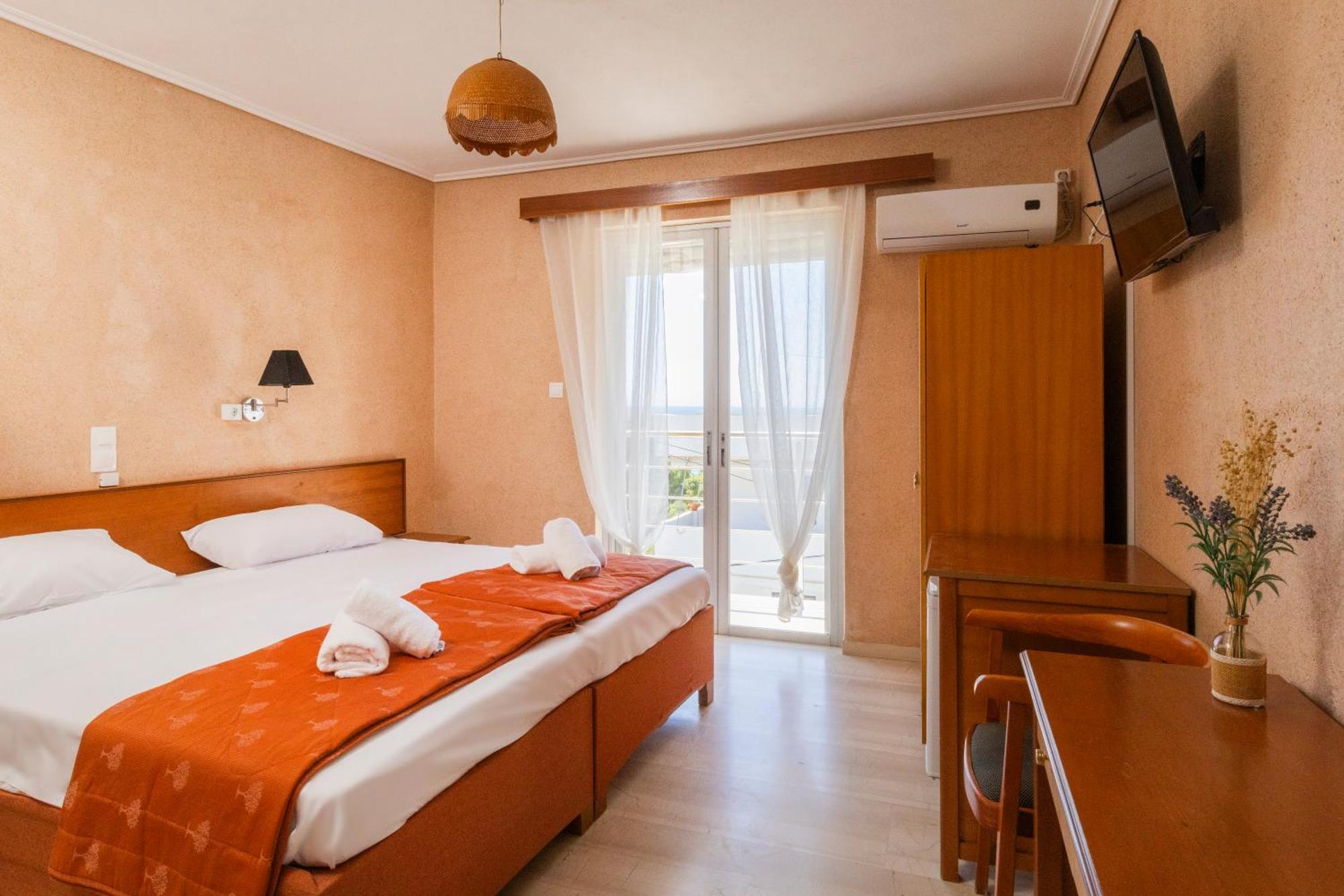 Oelia Rooms & Apartments Agia Marina  Экстерьер фото